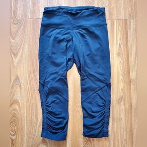 3/$60 Ruched Lululemon leggings with zippered pocket